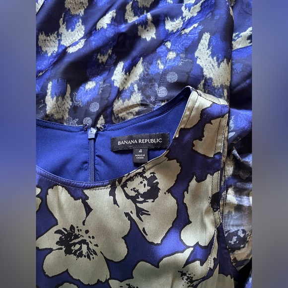 Banana Republic Floral Maxi Dress, size 4 - Picture 3 of 7